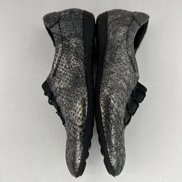 Sesto Meucci Womens Black Hovercraft Zip Snake Print Size 6.5 M Slip On Shoes - Picture 7 of 9